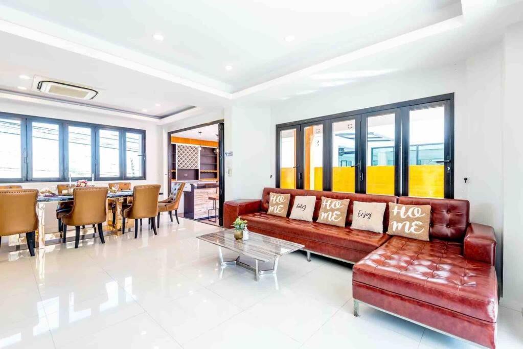 3Bd Pool Villa Pattaya With Sauna - Exquisite Pool Villa B Nong Prue Exteriör bild