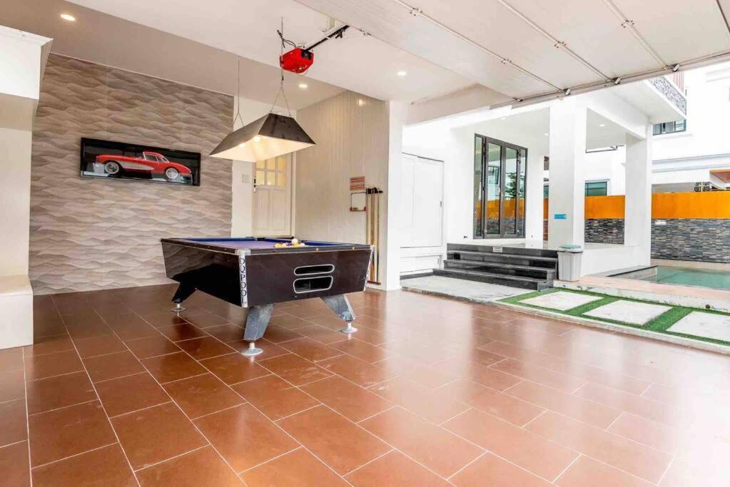 3Bd Pool Villa Pattaya With Sauna - Exquisite Pool Villa B Nong Prue Exteriör bild